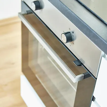 Be-2g - F2 Pour 1-2 Pers Au 2ème étage Au Centre De *