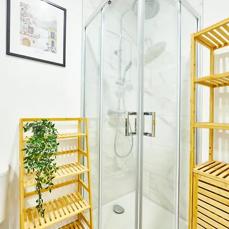 Be-2g - F2 Pour 1-2 Pers Au 2ème étage Au Centre De