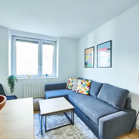 Appartement Be-2g - Joli 2 Pieces Equipe - 1 A 2 Pers Au 2eme Etage Au Centre De